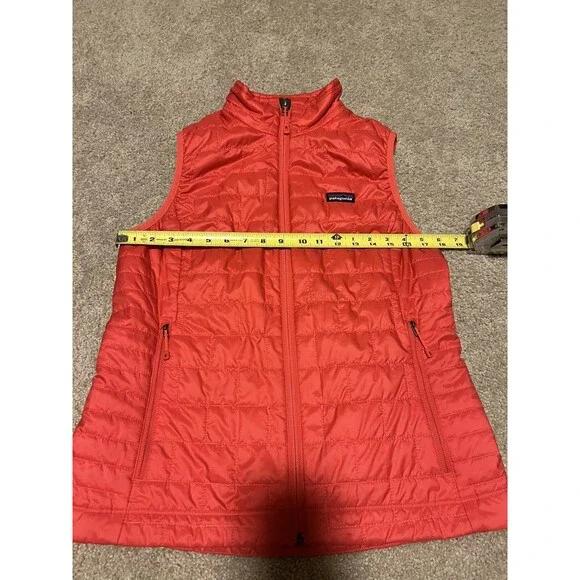 Women's Size Medium Patagonia Nano Puff Insulated Vest Full Zip Red Orange NWOT - Picture 8 of 8